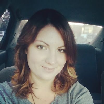 I follow back! 26, anxiety, depression, 5'4 CW: 165 UGW: 115