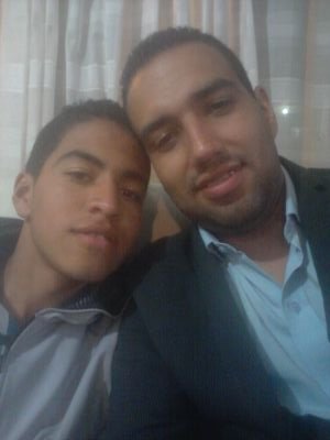 TeofiloTulande's profile picture. Sigo por encima del mundo pero por debajo de Dios