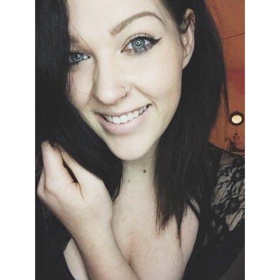 Spreading smiles like herpes. Insta: @victoriafaith1 FLORIDA. @melisalately is my homeguh