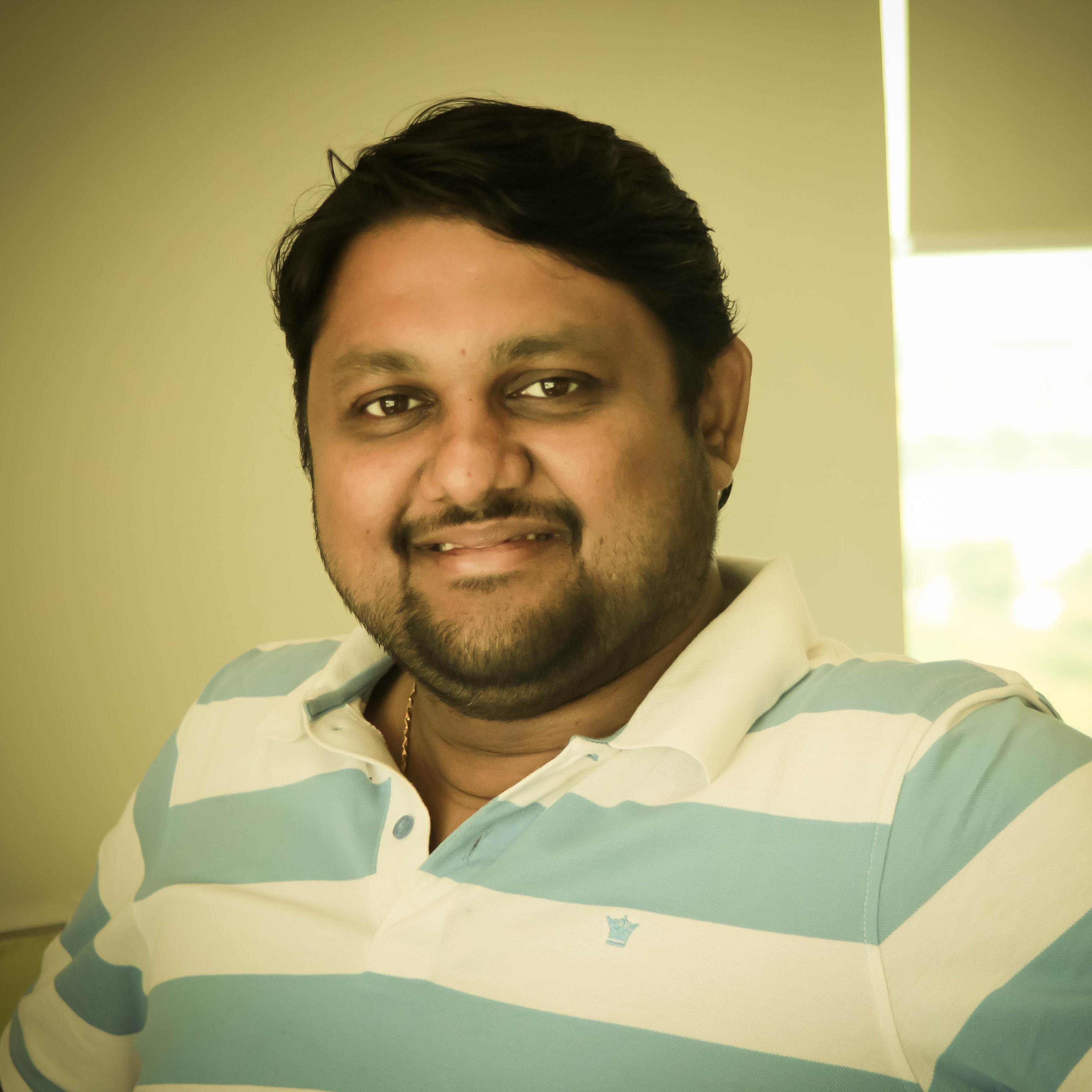 PraveenManohar's profile picture. Product Evangelist @ ShieldSquare. Foodie, Technology Follower, Sports Lover & Loves Motorcycling !!