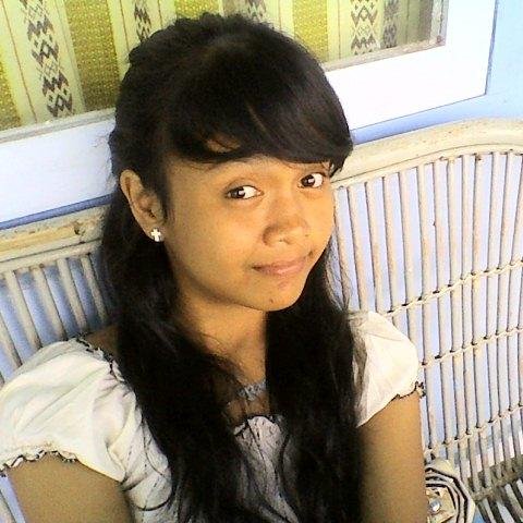 Reh Ulina*04 Januari 1999*Capricorn Girl*I Love Family,Friends,and Someone