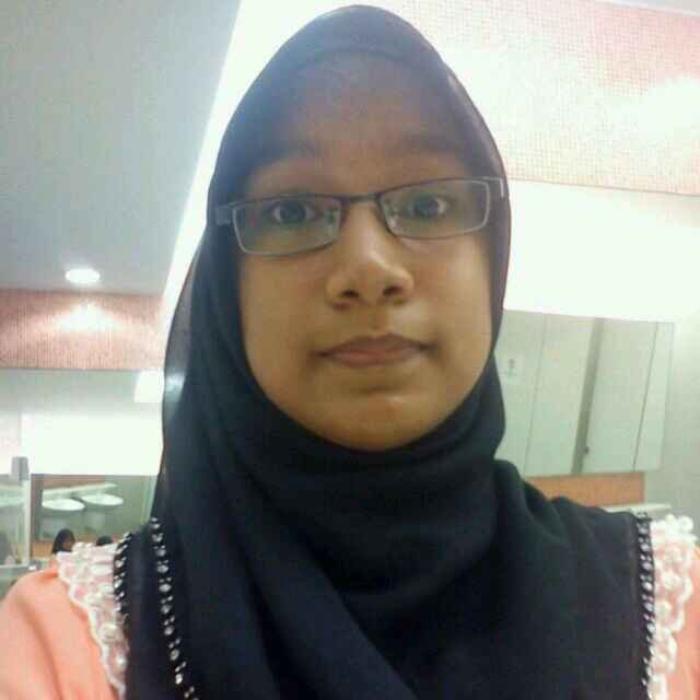 nurulfarah20's profile picture. Taken ! Kesayangan Shahrul Nizam Shah :*