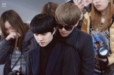 คลังฟิคแบคโด้~  แอคลับไว้คบกับอินี่  @ByunNoeyrealmak :