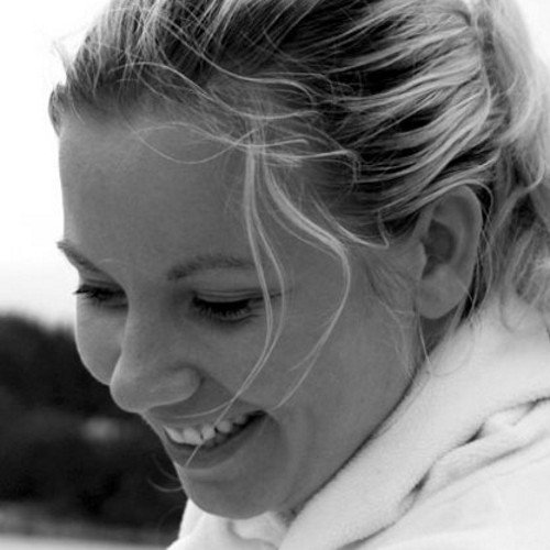 villemoe's profile picture. Mother | living in Norway | Graphic Design | Web Design | Hobby Photographers | Photoshop | Movie Enthusiast #google_ads