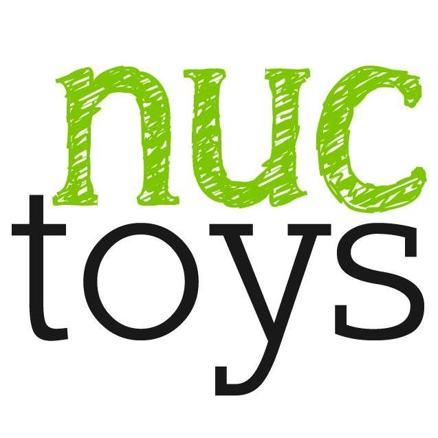 En NucToys, pensamos y diseñamos productos infantiles, con los pies en la tierra y la cabeza en la Luna!