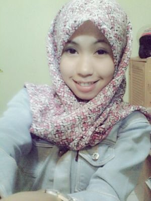 Namanya cintaa , yang pertama harus bisa terima kekurangannya dlu ♥
