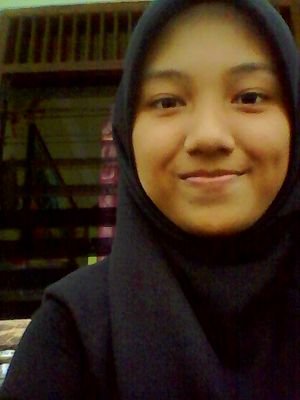14 Desember 1999 || SMP N 1 Tasikmadu || 7G 8H 9G || Instagram:@kirana_hayu14