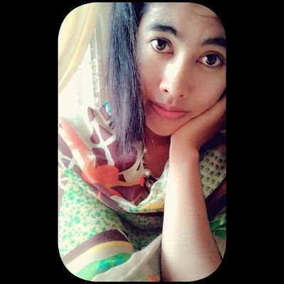 Lebih baik dicintai,dari pada mencintai...♥