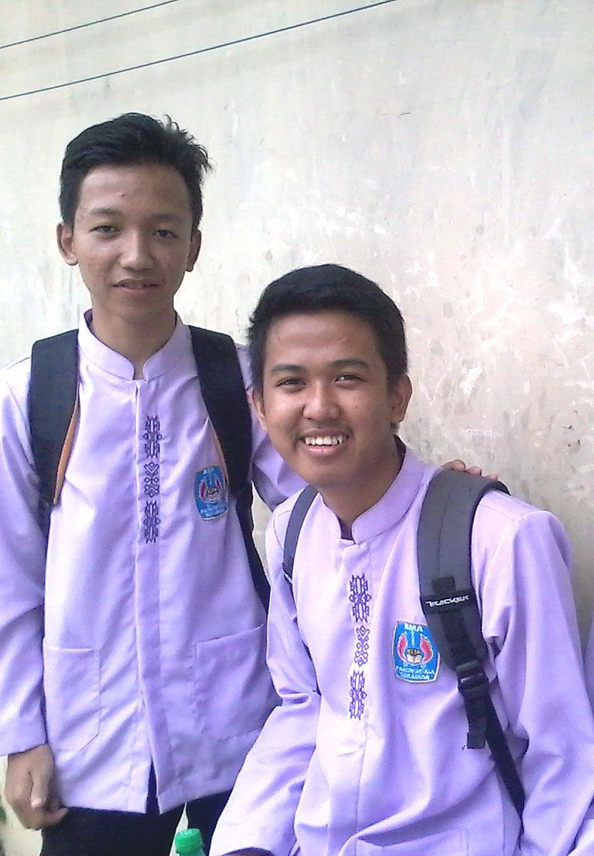 Briyan_R15's profile picture. 