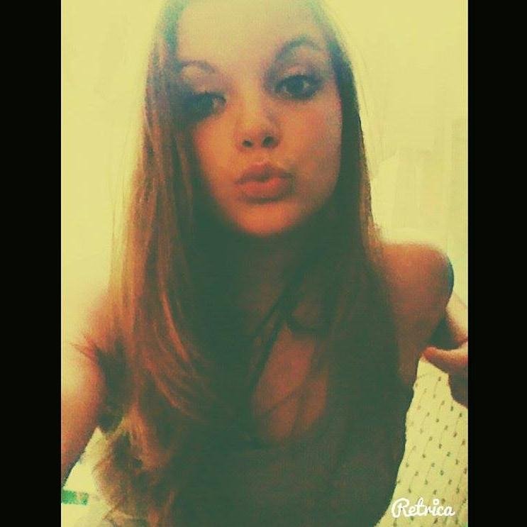 Mariiaa_Weed's profile picture. Lo bueno ocurre entre sábanas, llamalo sexo, llamalo sueños. TODOS CONTRA TODOS.