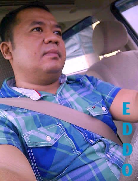 Cari teman yg pengertian aja.