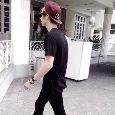 congrats you were noticed by an angel @luke5sos // this account is owned by @mashturbations and @michael5sause