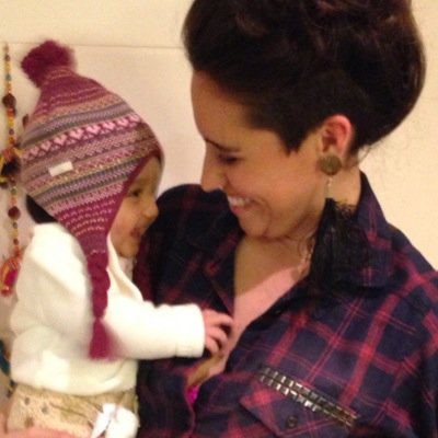 Mama de Morena !! Productora de modas independiente * Vestuarista en Fox Sport * Maquilladora * ...La gratitud es la mejor forma de llevar la vida ...