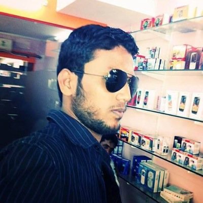 yashmd4554's profile picture. 