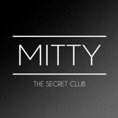 Discoteca Mitty (antiguo cats) Madrid(metro guzman el bueno) calle julian romea 4 Contacto al 679634430