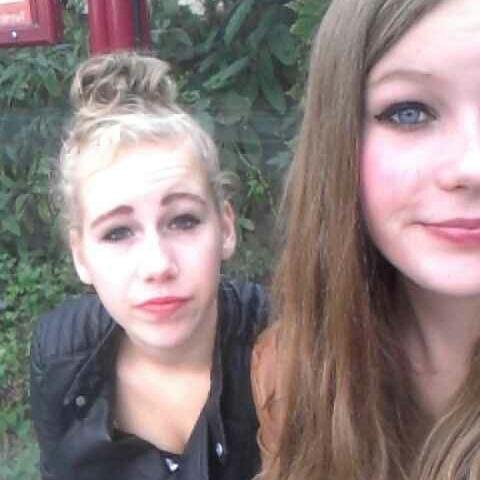 ~ love mijn aller beste vriendinnen !!xx ~