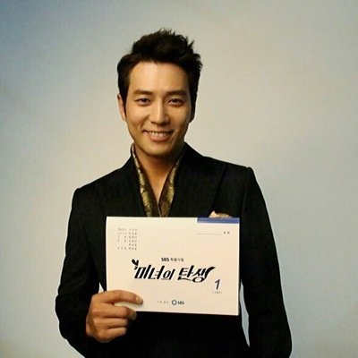 b_uks0718_b's profile picture. 앞으로도 주배우 많은 사랑 부탁드려요^^