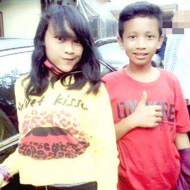 muslim 100%
follback? just mention :D
|my birthday 11 desember |