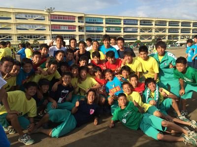 緑幼稚園→南林間小学校(小松原サッカークラブ)→南林間中学校(サッカー部)→平塚学園(サッカー部)