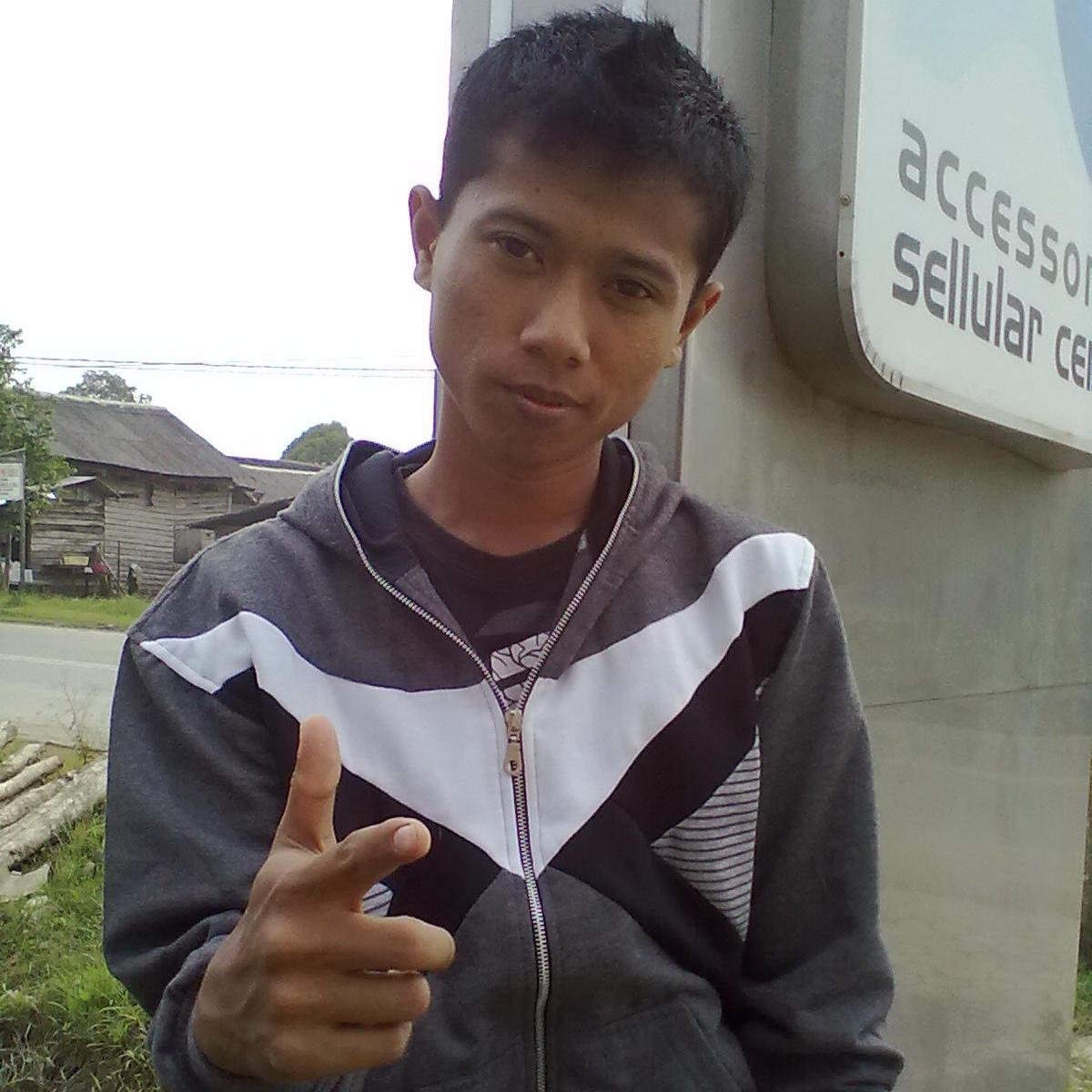 antobtl's profile picture. Pengusaha sukses