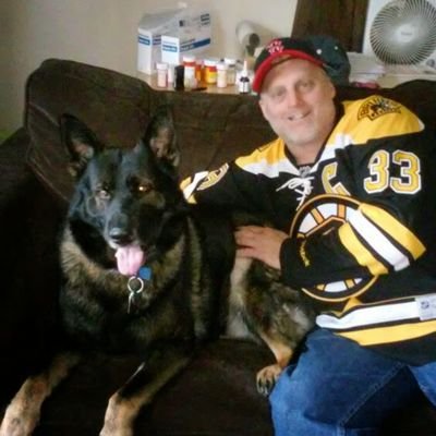 MichealRzasa's profile picture. 