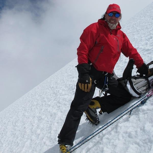 eolivares6's profile picture. 