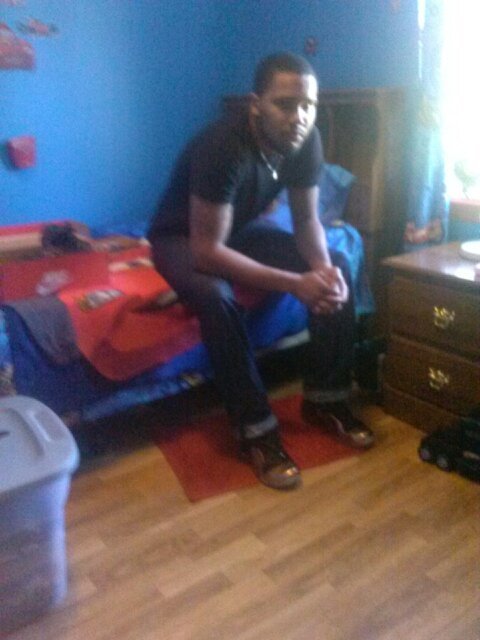 EST: 7/12/10 have been wit the woman of my dreams , happy to be engaged wit @Annlovely20 love you babe
