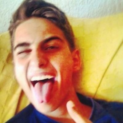Lvl.16|FAV|UNA POQUITO DE PERSONALIDAD| NO DIGAS QUE NO ESTOY LOCO SIN CONOCERME|MI UNIPONI EUZEBIO OS MIRA MAL | ANDALÚ| VIVIR MATA|