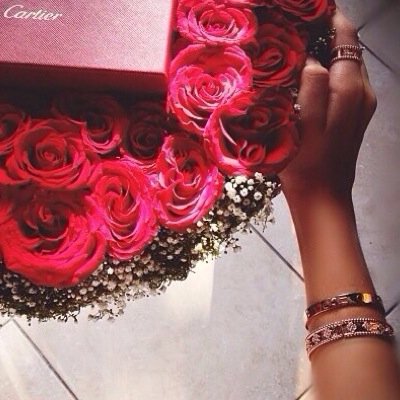 أنا جنّتي في قلبي ، وقلبي بيدِ الله ❤️