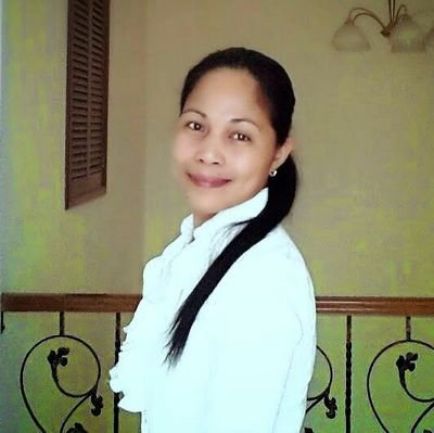 Simple woman who have a dream to be a successful  for the business that i choose