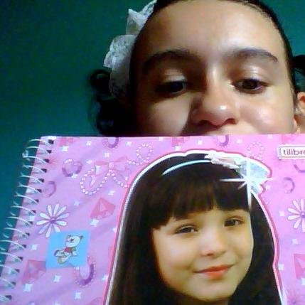 ANALYVIA19's profile picture. 