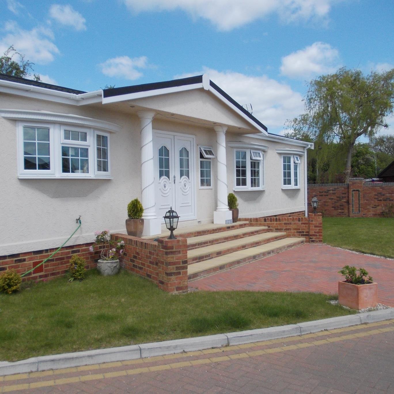 Fully Furnished Park Homes & Lodges