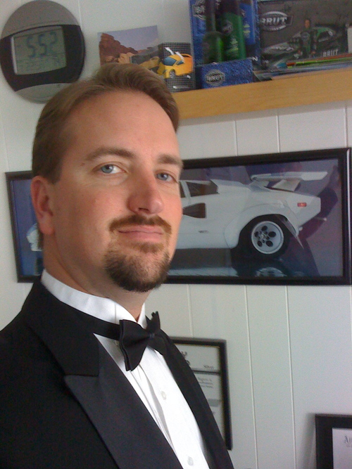 TV director, special effects artist, musician, drummer, artist, owner of New Rule Productions & https://t.co/K8408NGALr, skeptic, burner, husband & dad.