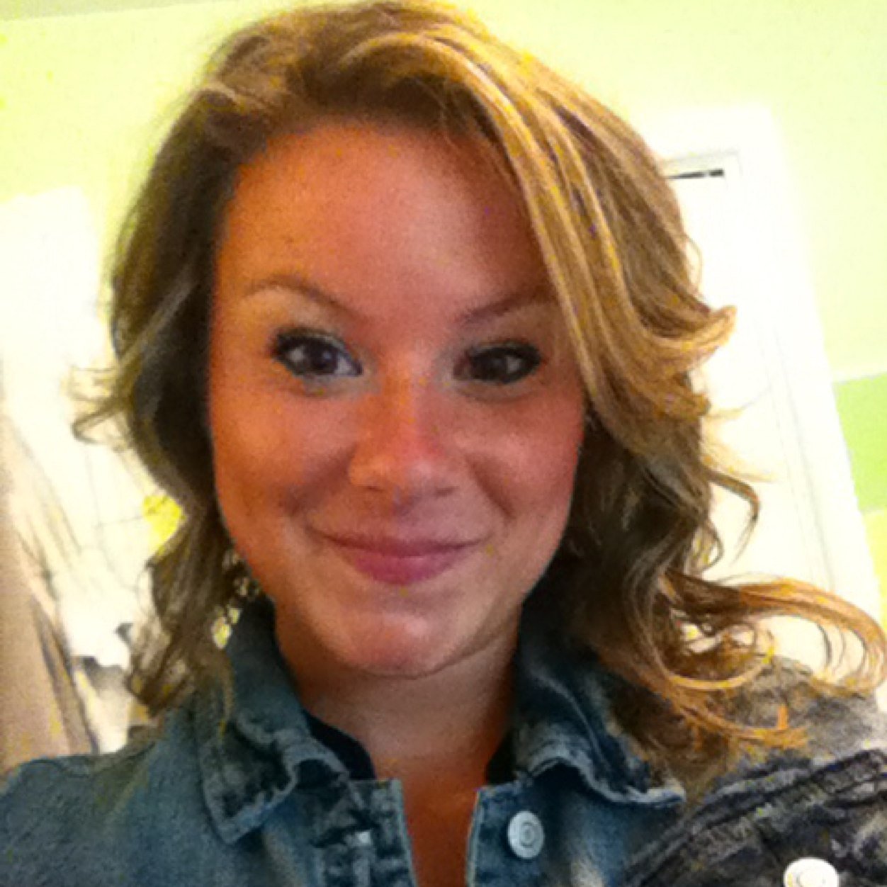 11Redmond's profile picture. 