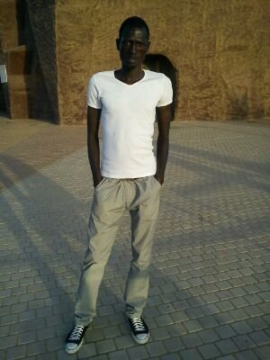 coul serieux tres dynamique cherche des amies et une relation serieuse