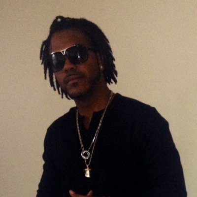 tommy west jr. also known as Bucho D'Nairo, was born and raised on the south side of Chicago,IL. His love for music led himto persue his dream as an rap artist