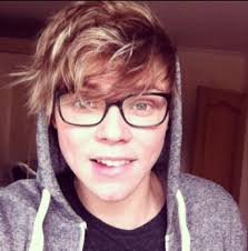 Best drummer ever | Man of 1000 drumming faces | 5SOS