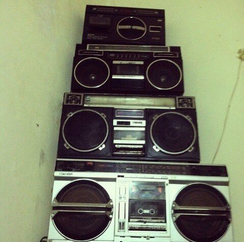 SRENGTHENED OLD AND ROW 
HIPHOPHC / @LantaiAtasSTD
Booking Contact 087818387718 West Coast Borneo ( Pontianak )