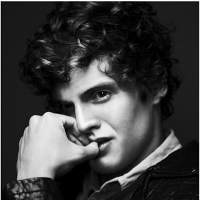 StudlyBritonPL's profile picture. Hi, I'm Daniel. I'm from London, and I love being @DefiantVixenPL's daddy. | RP | MC | 18+