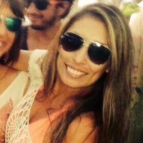 marti_nita's profile picture. Lawyer, plant-based vegetarian, coffee-holic, lover of the wild, the summer and the sun #AdoptDontShop #ProLife