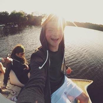 #JOONGE #VOLLZEITFANGIRL #DNER #TADDL #ARDY #UNGE #APECRIME #NUDEL #BRUDI