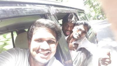 vvignesh21's profile picture. 