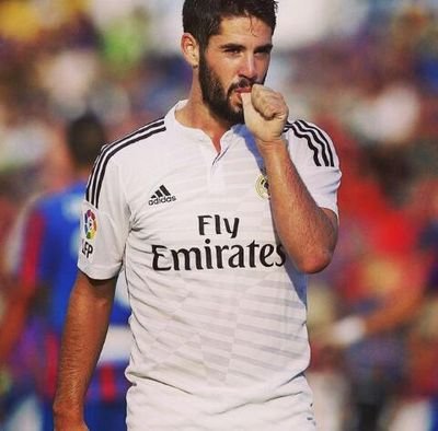 18. Madridista hasta la médula. ¿Idolo? @J21Calleti. Super fan de Iker Casillas. Isco y Jesé pura MAGIA ♥. #Hormiguita, #Carnavalera y #Dreamer