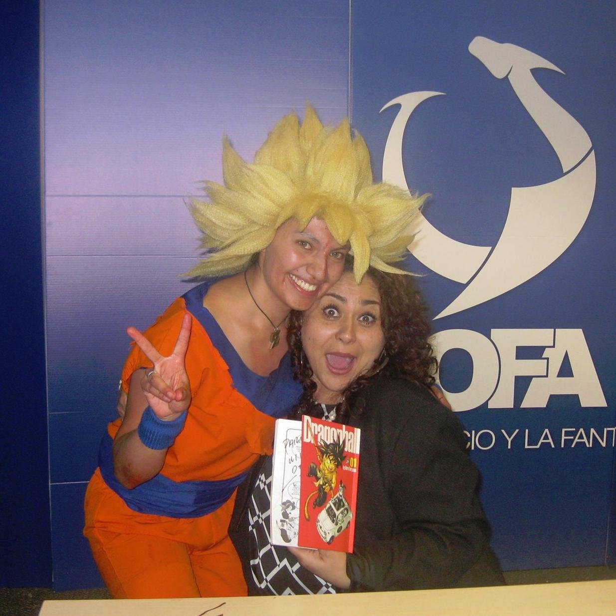 Hola soy Milk Orgullosa fundadora y líder de la comunidad Dragón Ball Z Colombia: Mi pasión, delirio y vida.