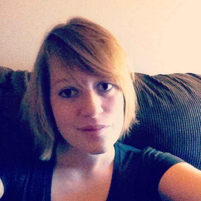 Becky_B93's profile picture. I'm a nurse saving lives and breaking hearts and @msnikkayy is my bff #KCCO