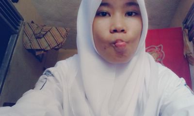 sitiaminahh27's profile picture. down to earth