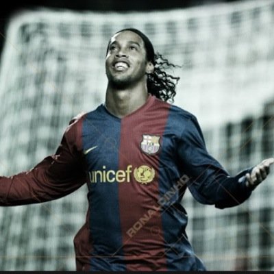 FutbolEsVida19's profile picture. God gives gifts to everyone. Some can write, some can dance. He gave me the skill to play football and I am making the most of it.- Ronaldinho