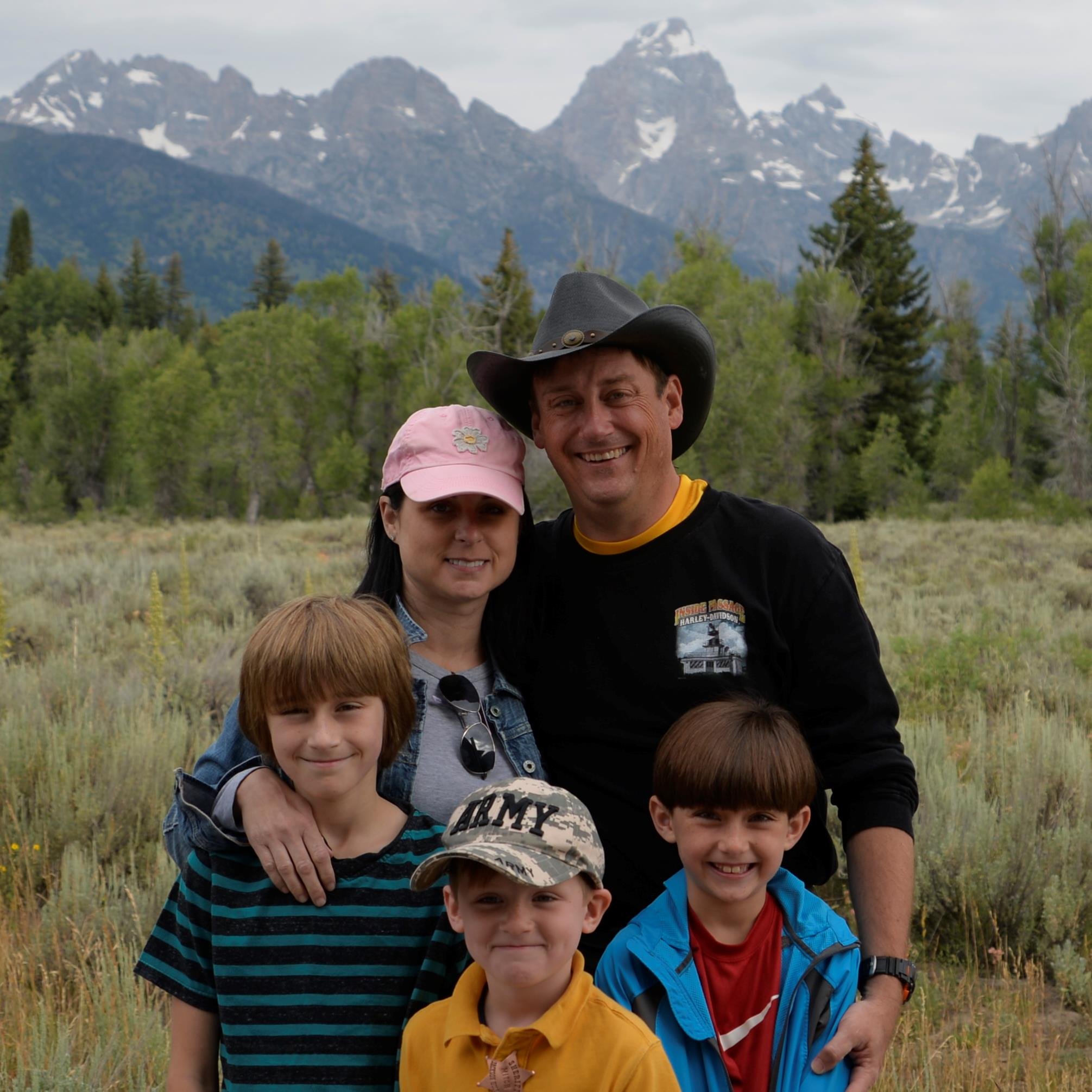 Dad, Husband, Hockey player coach and fan, Pet lover, Photographer, Golfer, Bike and Muscle Car Enthusiast, 
Senior Vp/CIO National Property Mgmnt.