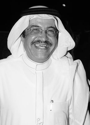 طبيب وقائي . مخرج . منتج . ممثل