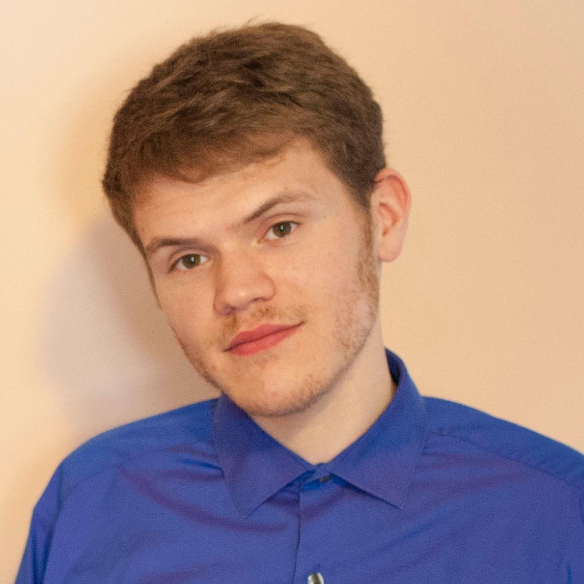 Journalism/CorpCom graduate and Marketing Writer making his way in a world. Perhaps twitter can help, no?